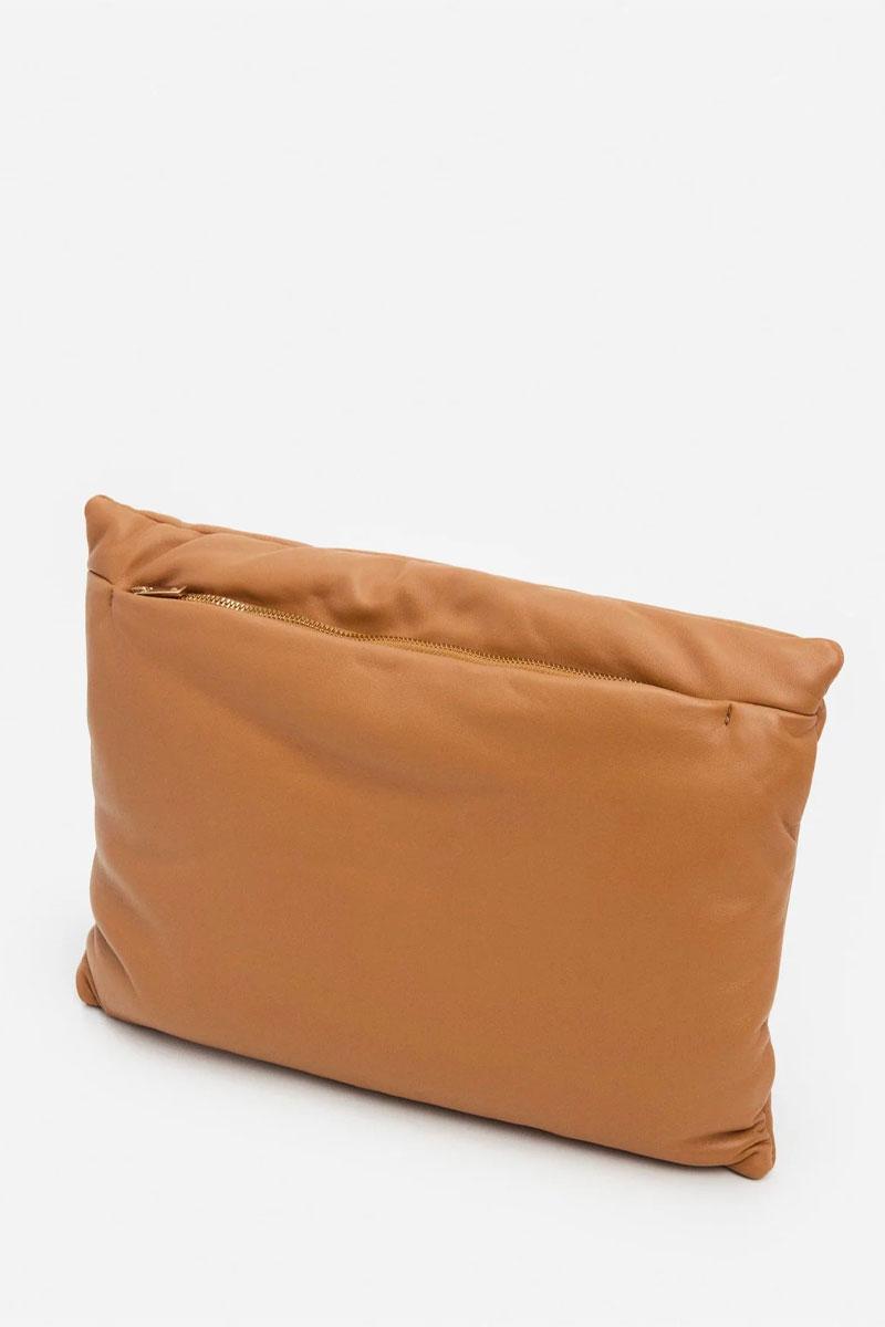 FLATTERED Pochette PIA Pillow clutch - Leather Camel 